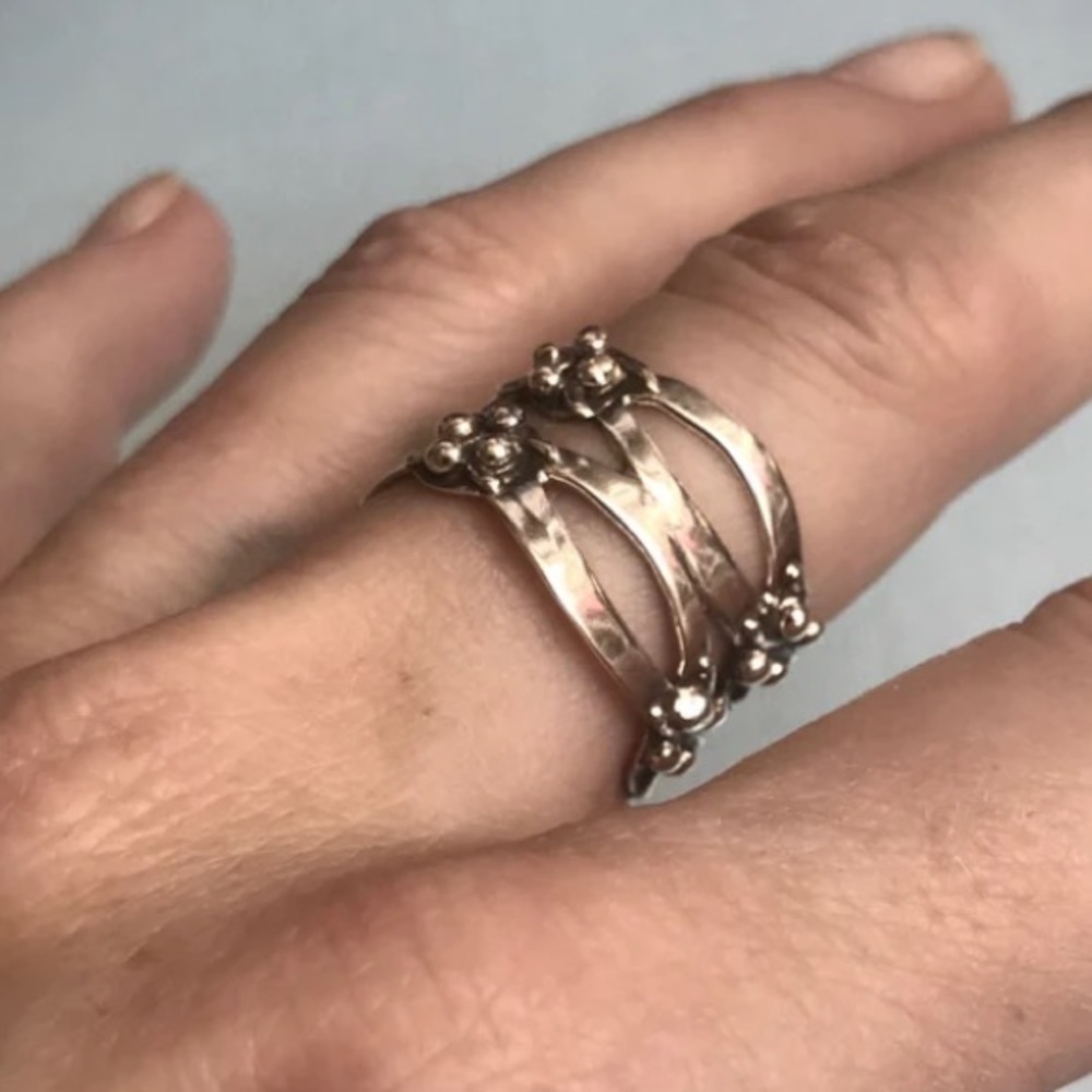 ▪️Vintage Taxco Sterling Silver Wavy Floral Band Ring▪️